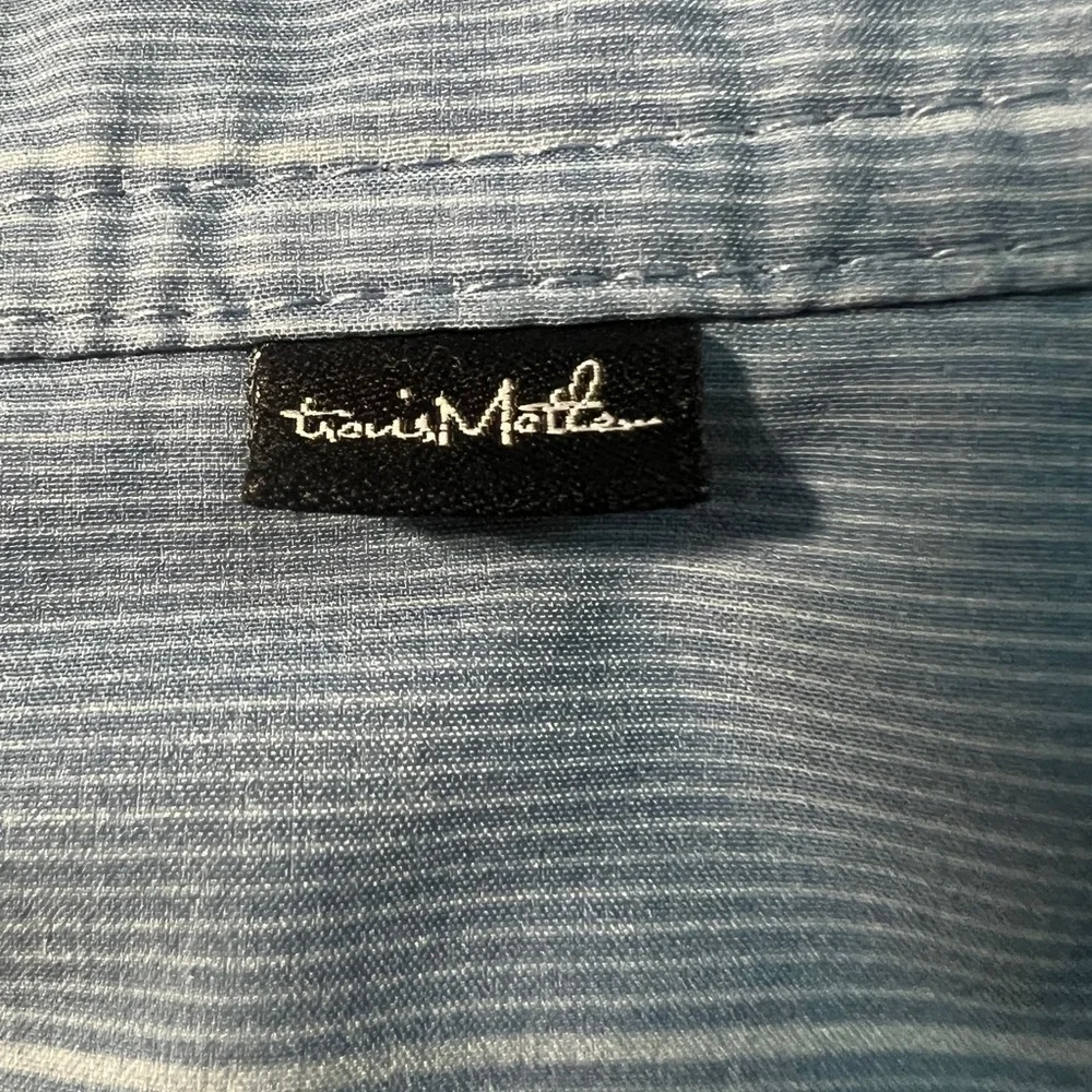 Travis Mathew men’s shorts - blue with white stripes - size 40